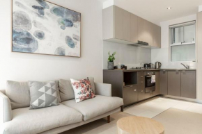 Contemporary Carlton Comfort Near Queen Vic Market